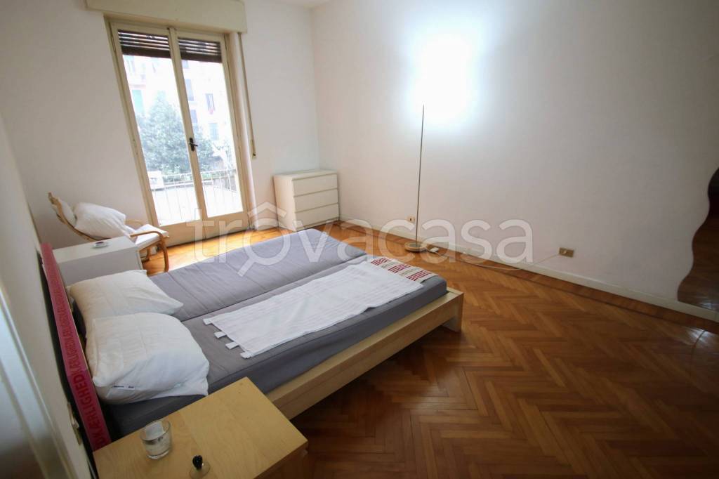 appartamento in affitto a Milano in zona Piazzale Lodi
