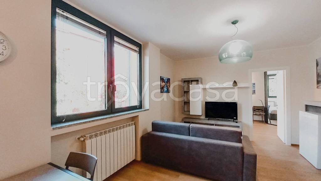 appartamento in affitto a Milano in zona Baggio