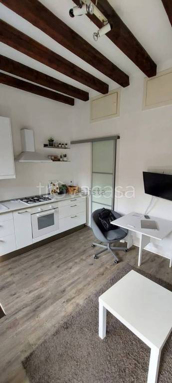 appartamento in affitto a Milano in zona Porta Romana