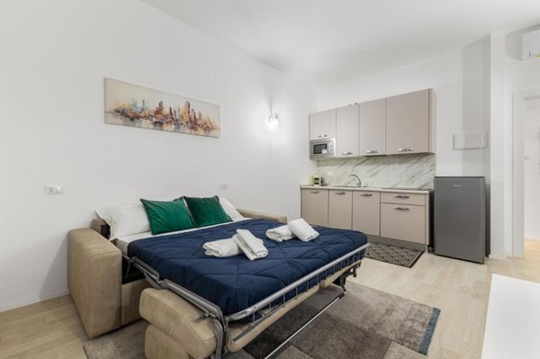 appartamento in affitto a Milano in zona Lorenteggio