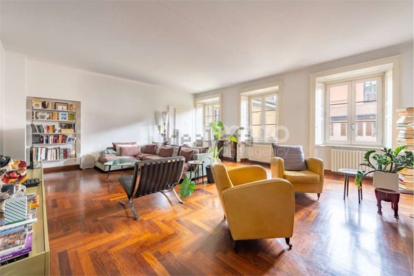 appartamento in affitto a Milano in zona Sant'Ambrogio