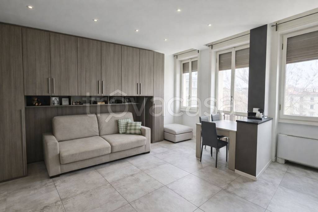 appartamento in affitto a Milano in zona Bocconi