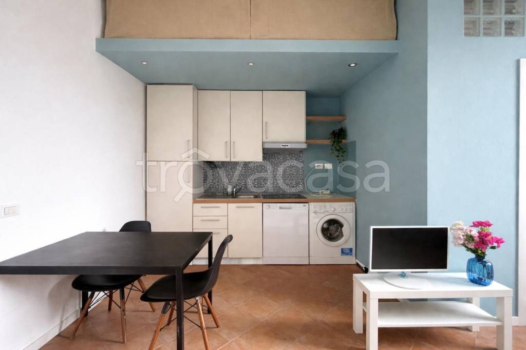 appartamento in affitto a Milano in zona Porta Romana