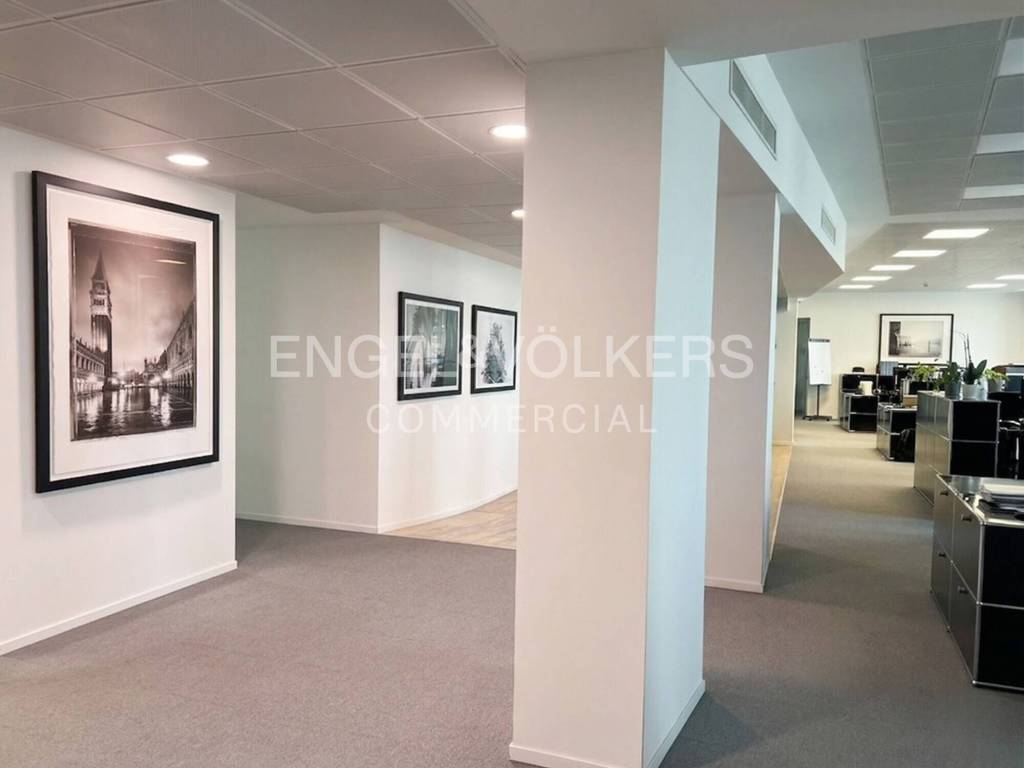 ufficio in affitto a Milano in zona Centro Direzionale