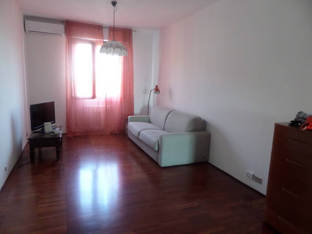 appartamento in affitto a Milano in zona Isola