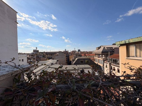 appartamento in affitto a Milano in zona Porta Nuova