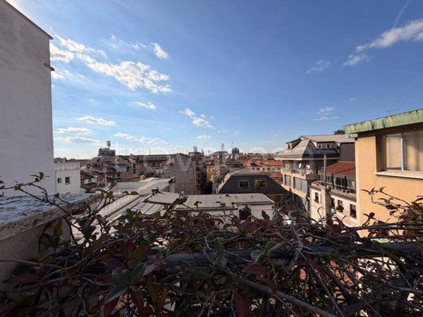 appartamento in affitto a Milano in zona Porta Nuova