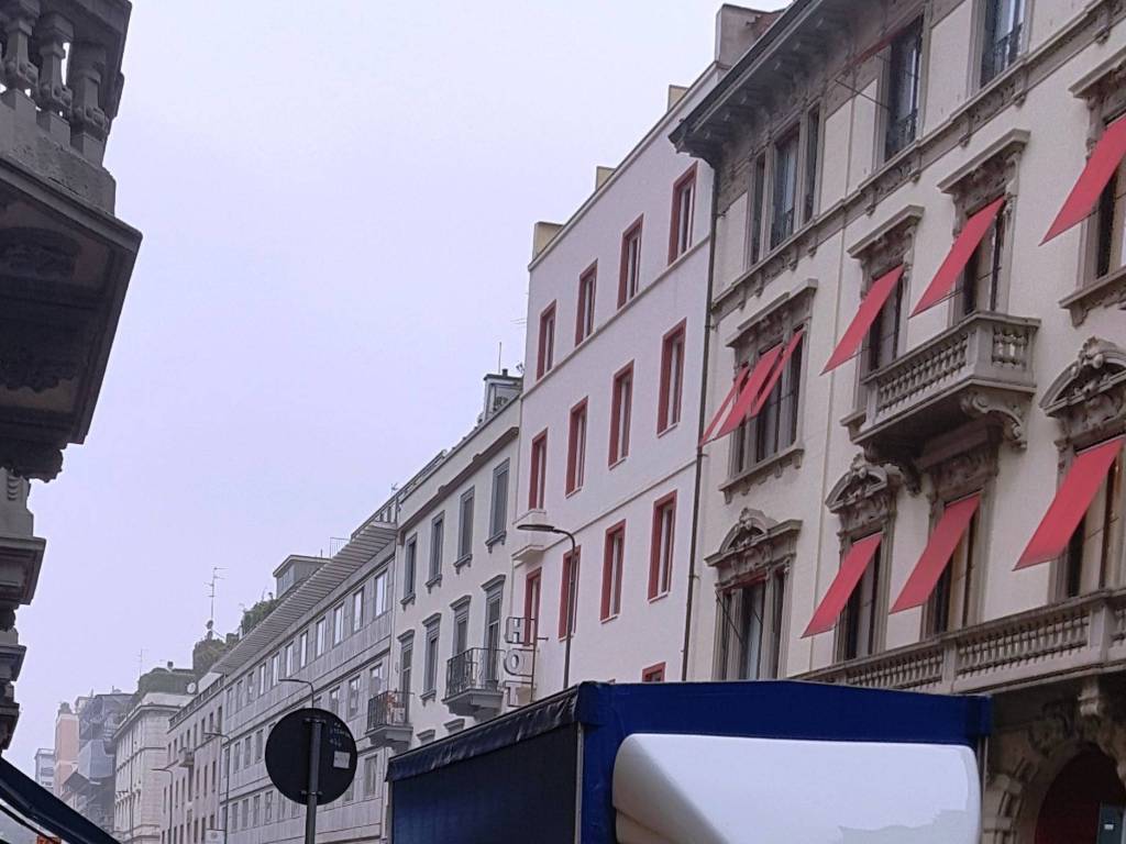 negozio in affitto a Milano in zona Centro Direzionale