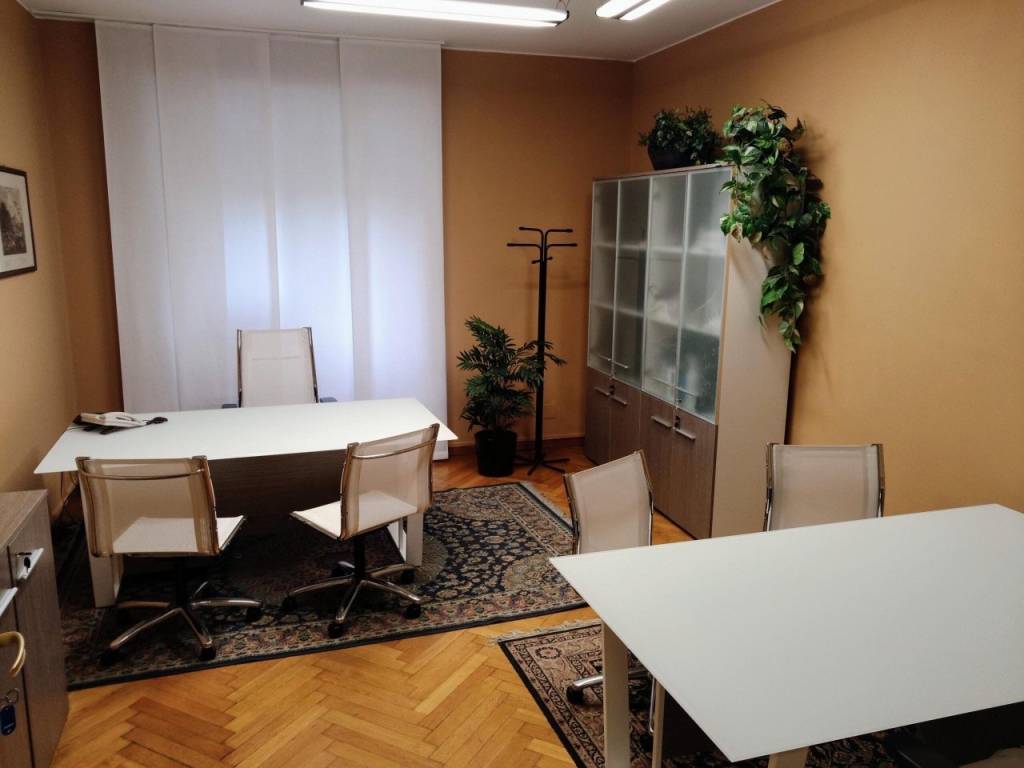 ufficio in affitto a Milano in zona Centro Direzionale