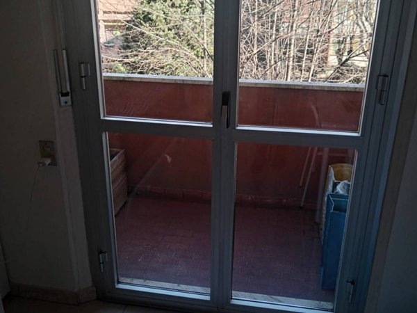 negozio in affitto a Milano in zona Quarto Oggiaro