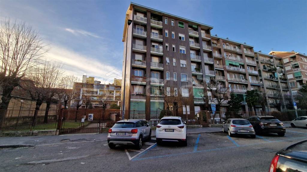 appartamento in affitto a Milano in zona Dergano