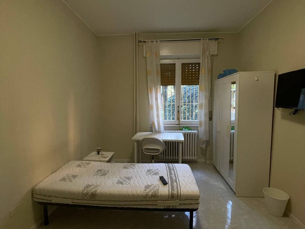 negozio in affitto a Milano in zona Comasina