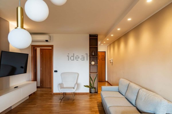 appartamento in affitto a Milano in zona Baggio