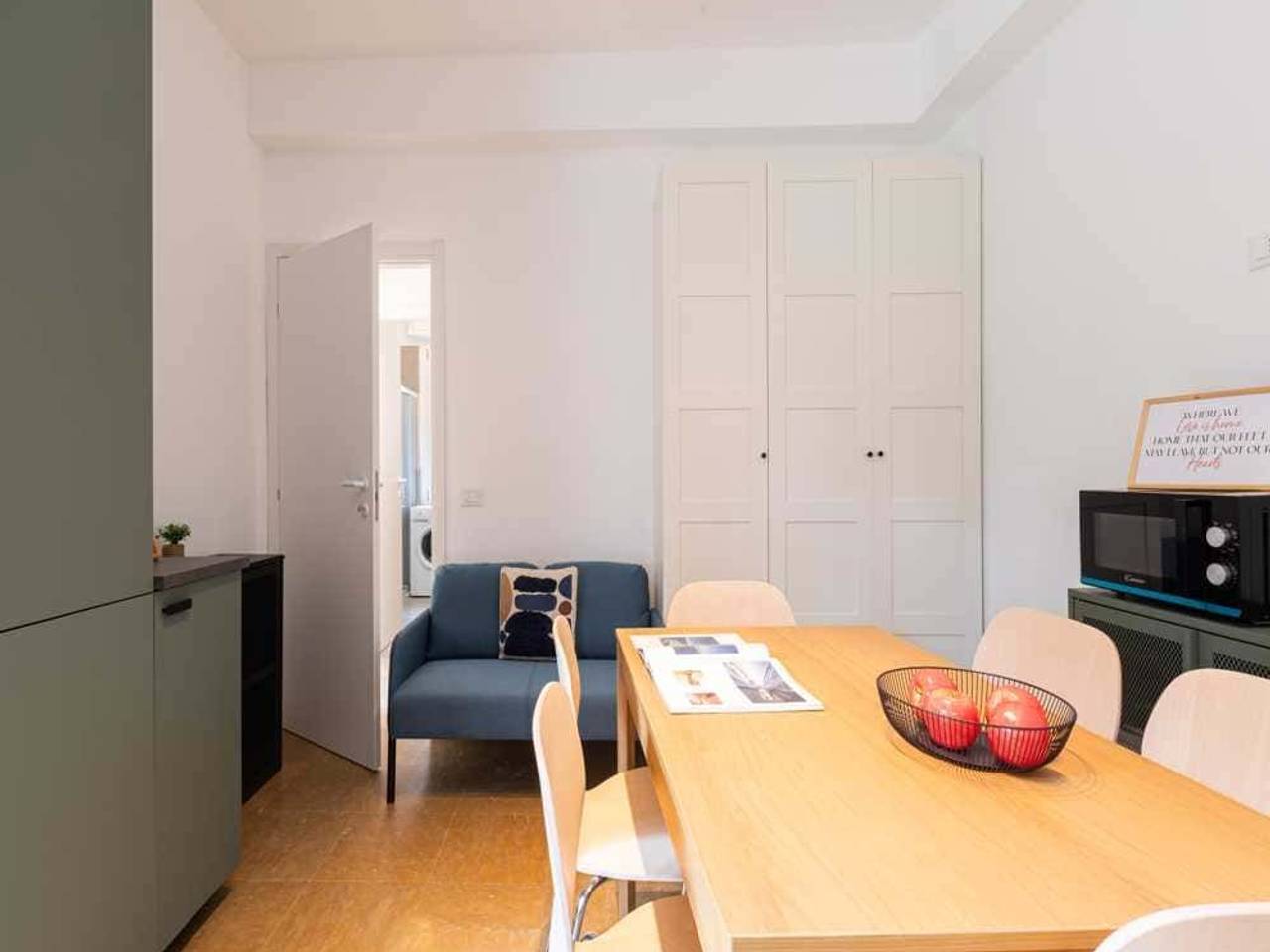 negozio in affitto a Milano in zona Lorenteggio