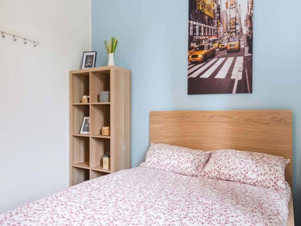 negozio in affitto a Milano in zona Lorenteggio