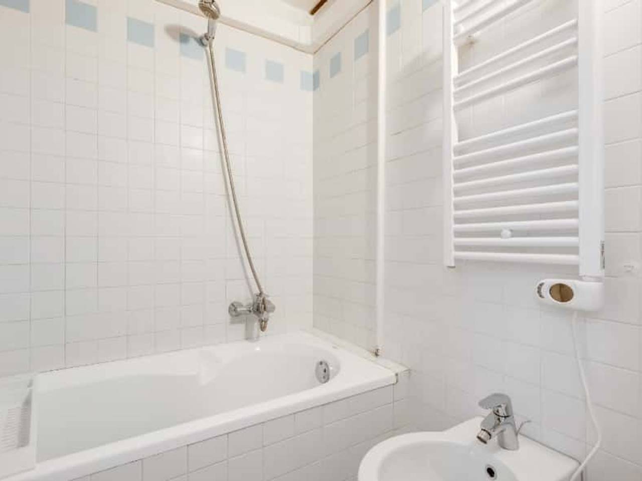 appartamento in affitto a Milano in zona Guastalla