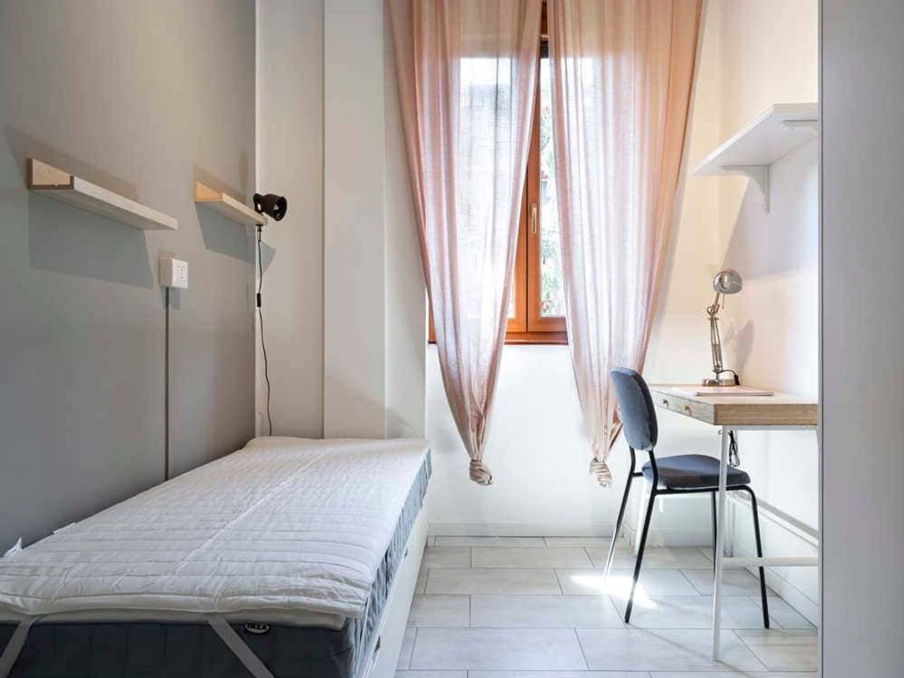 negozio in affitto a Milano