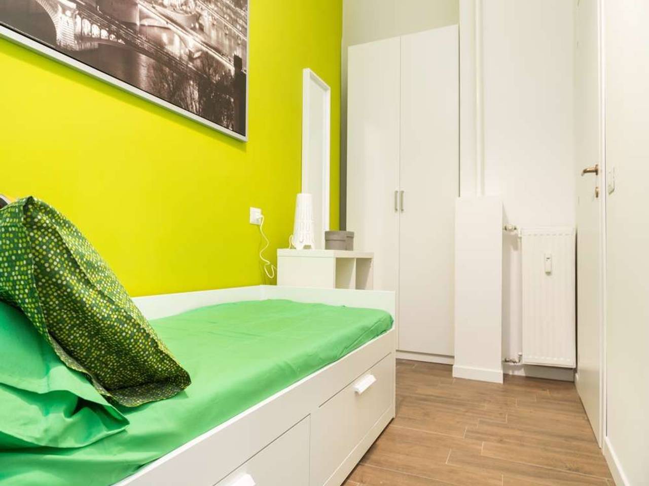 negozio in affitto a Milano in zona Isola