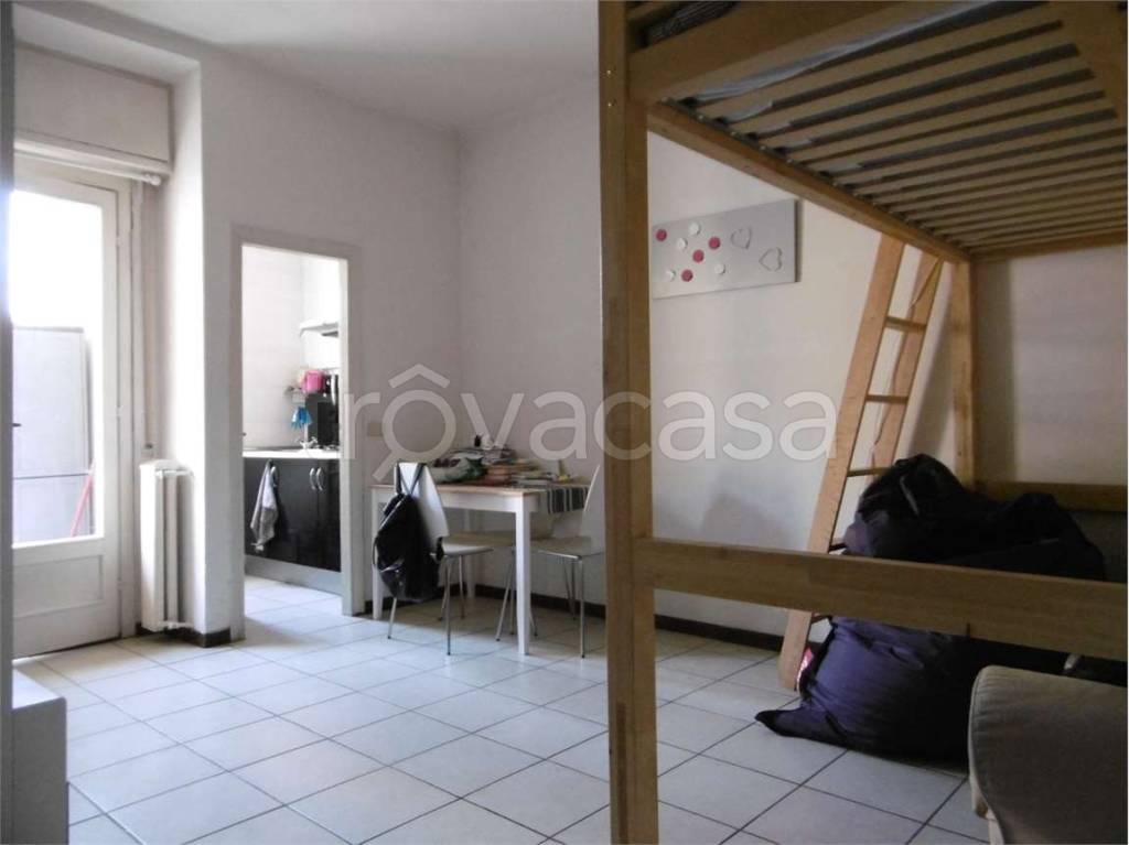 appartamento in affitto a Milano in zona Porta Vittoria