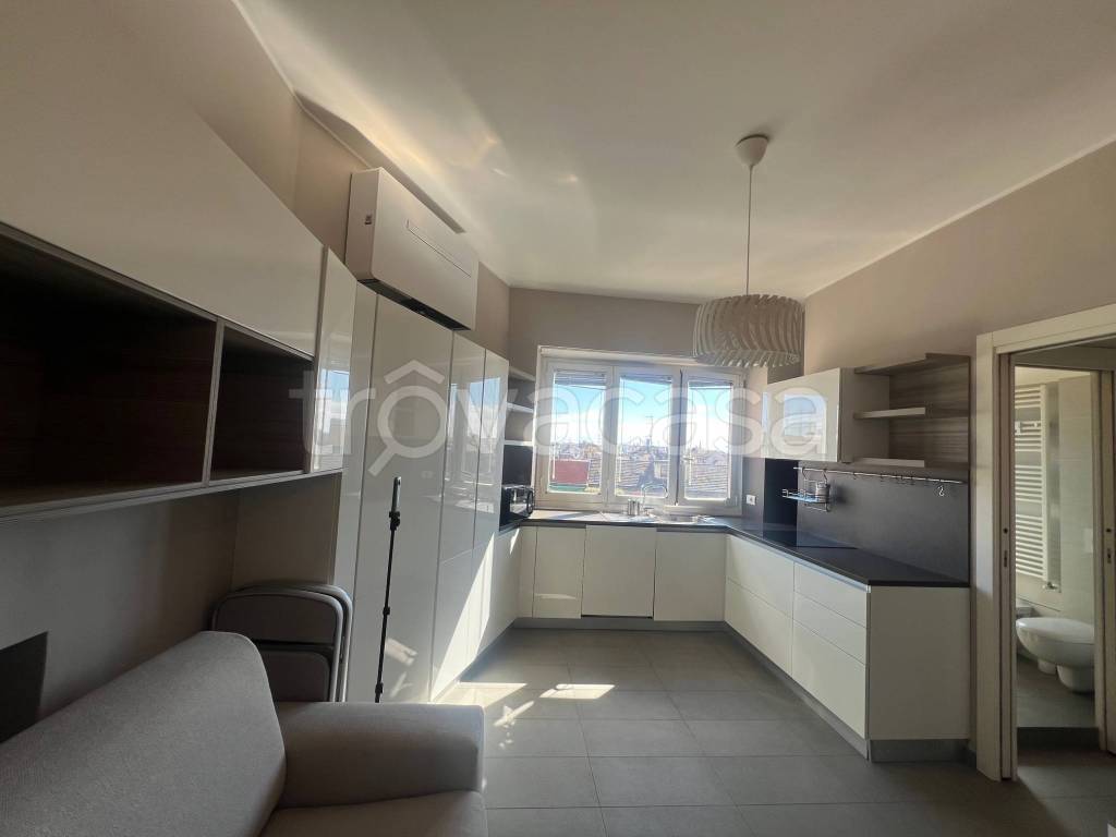 appartamento in affitto a Milano in zona Solari