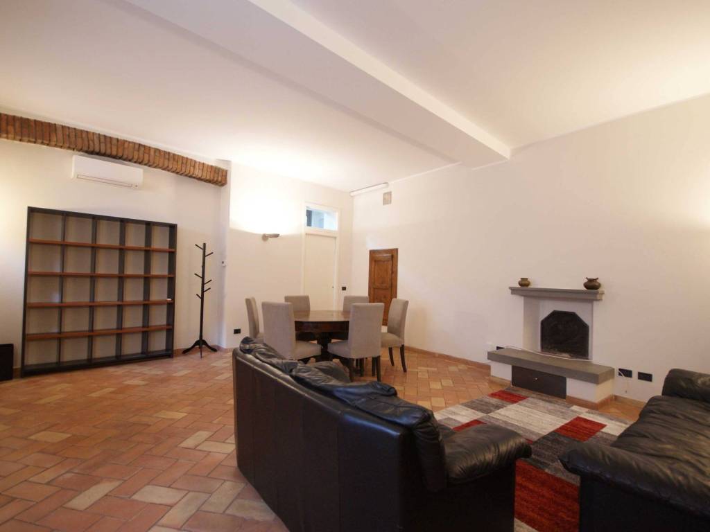 appartamento in affitto a Milano in zona Sant'Ambrogio