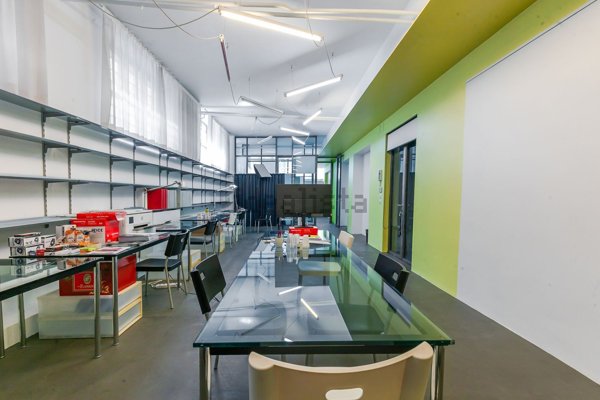 negozio in affitto a Milano in zona Sempione