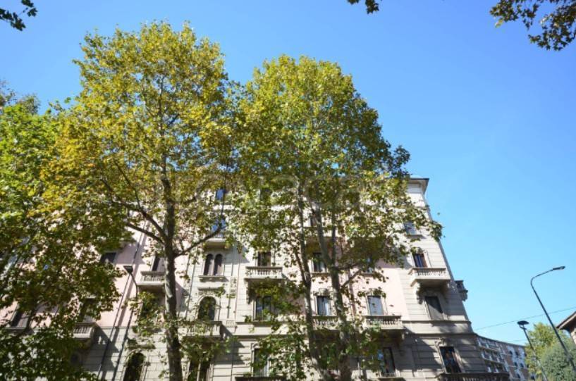 appartamento in affitto a Milano in zona Bullona