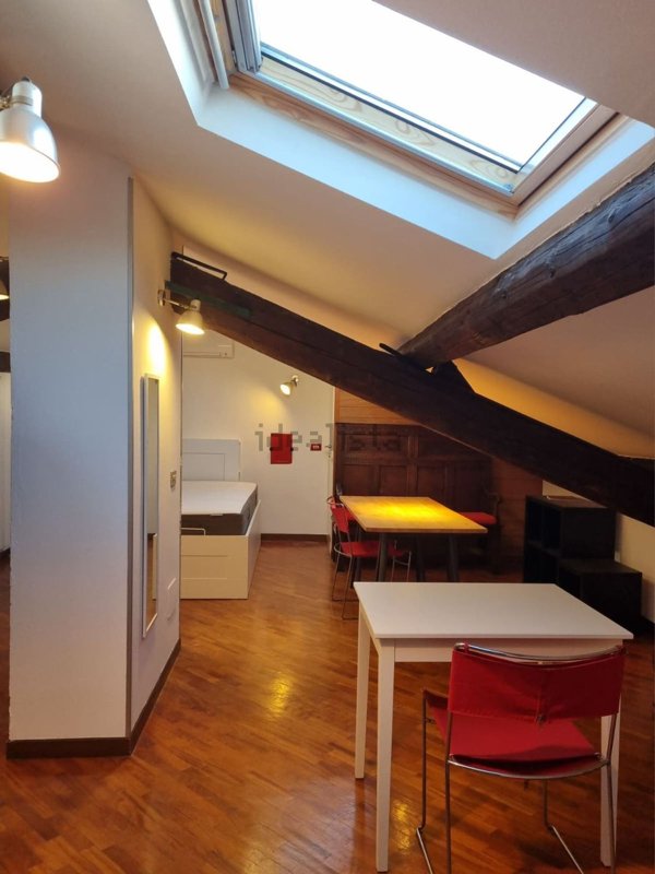 appartamento in affitto a Milano in zona Cinque Giornate