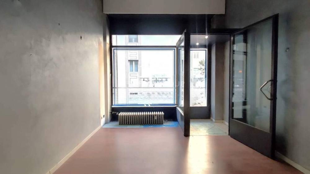 negozio in affitto a Milano in zona Guastalla