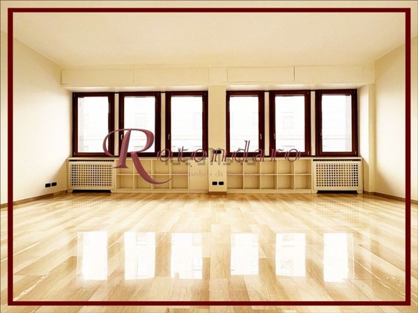 ufficio in affitto a Milano in zona Guastalla