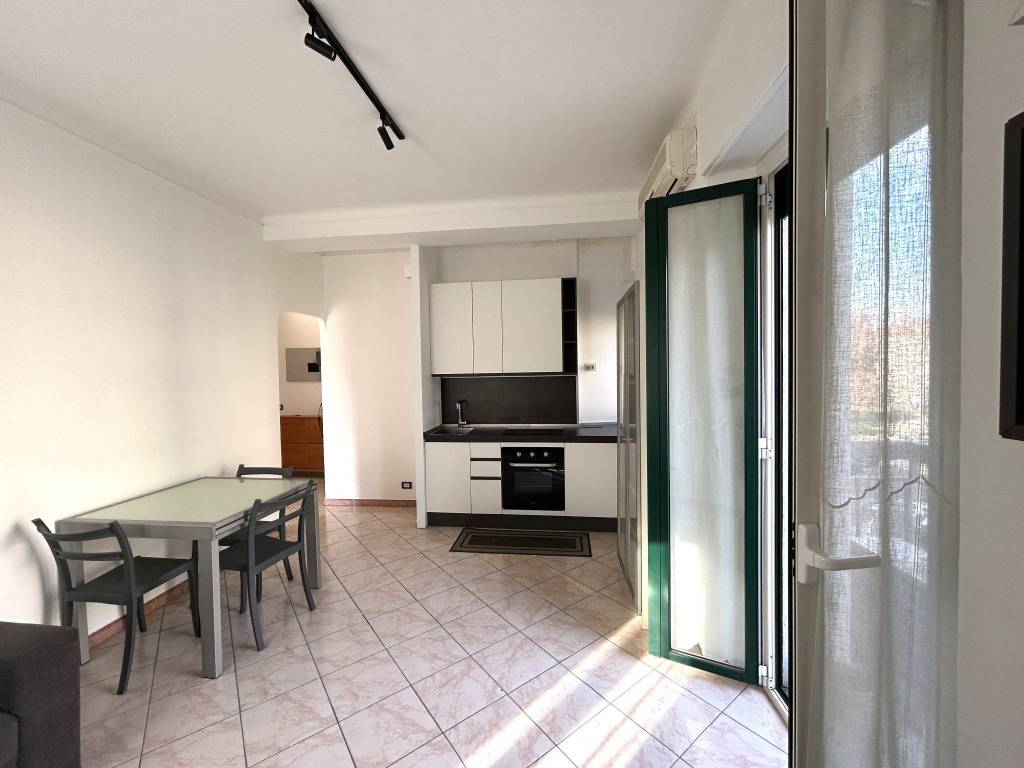 appartamento in affitto a Milano in zona Porta Vittoria