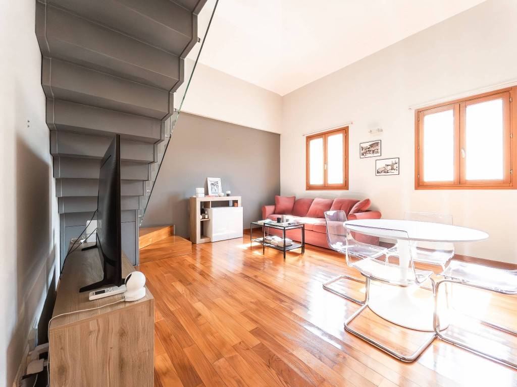 appartamento in affitto a Milano in zona Porta Genova