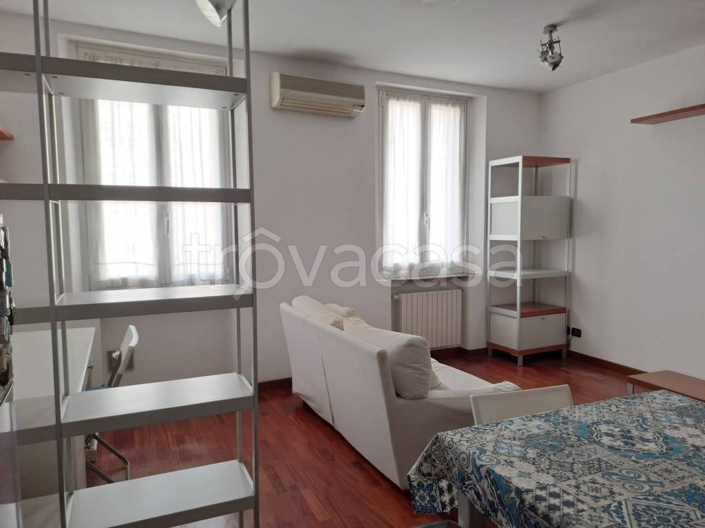 appartamento in affitto a Milano in zona Porta Ticinese