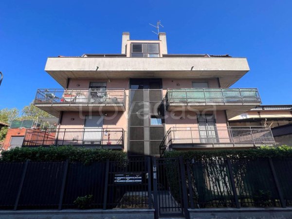 appartamento in affitto a Milano in zona Isola