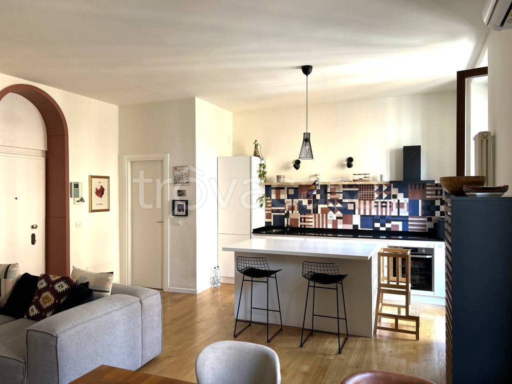 appartamento in affitto a Milano in zona Isola