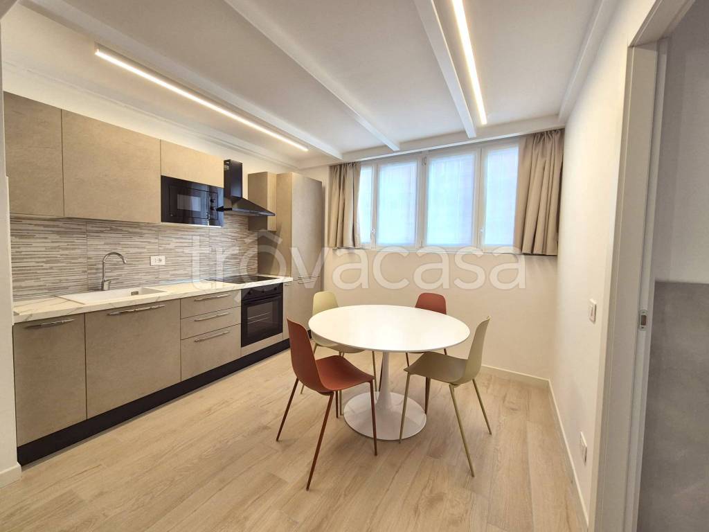 appartamento in affitto a Milano in zona Corvetto