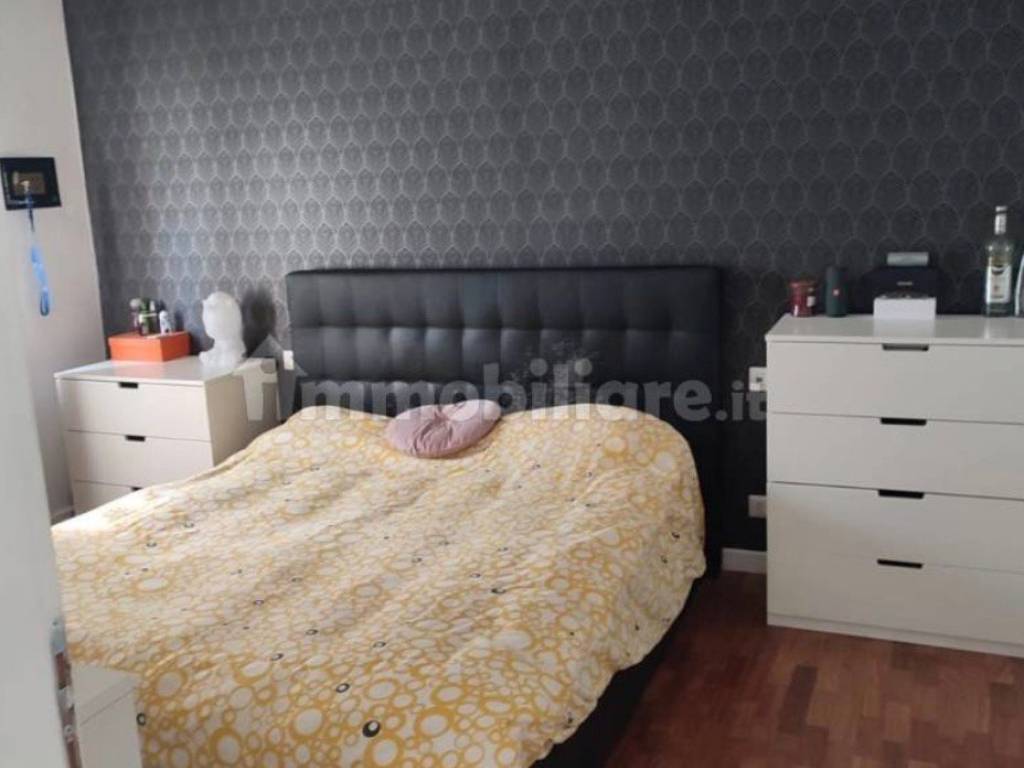 appartamento in affitto a Milano in zona Guastalla