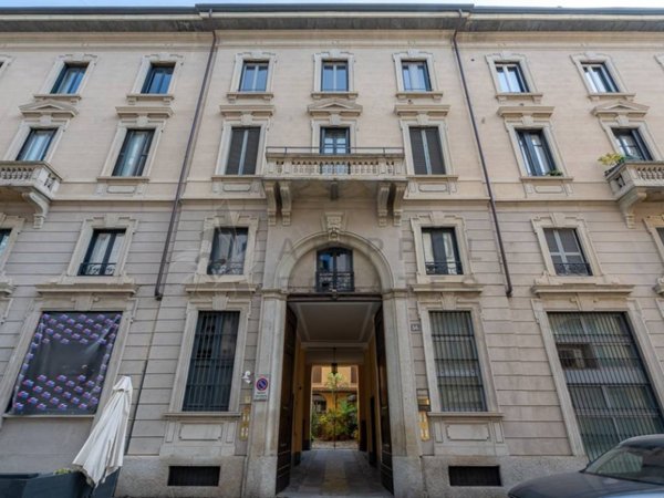 mansarda in affitto a Milano in zona Porta Nuova