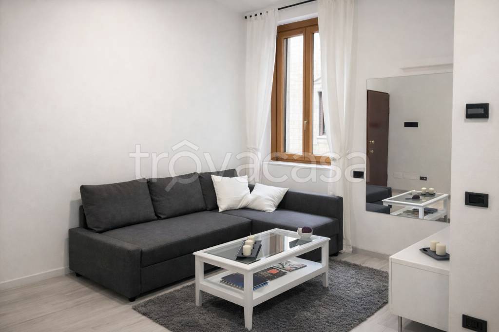 appartamento in affitto a Milano in zona Sempione