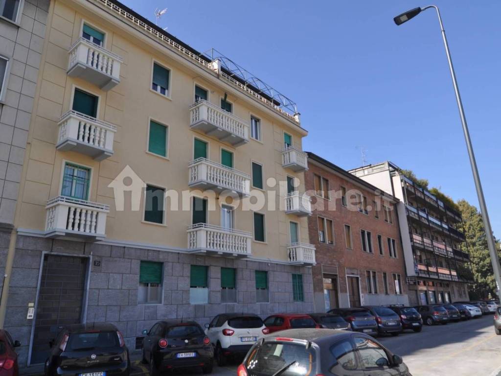 appartamento in affitto a Milano in zona Trenno