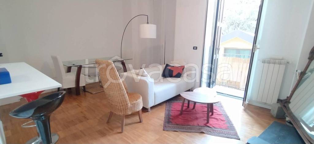 appartamento in affitto a Milano in zona Piazzale Lodi