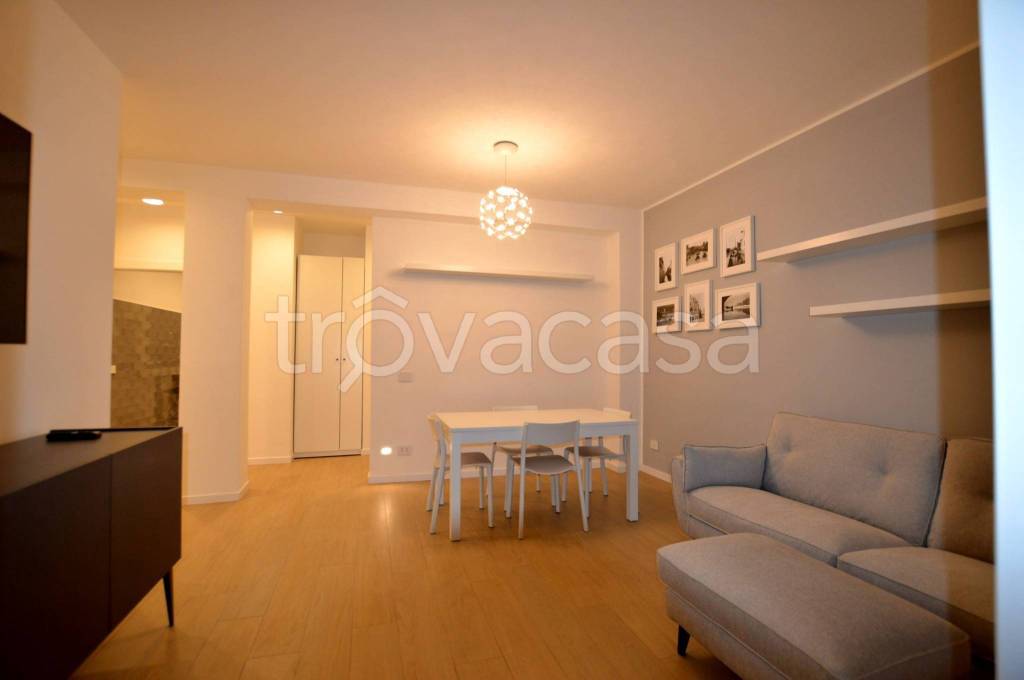 appartamento in affitto a Milano in zona Sempione