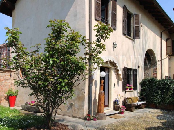 casa indipendente in affitto a Milano in zona San Cristoforo