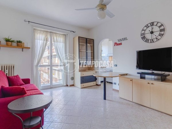 appartamento in affitto a Milano in zona Corvetto