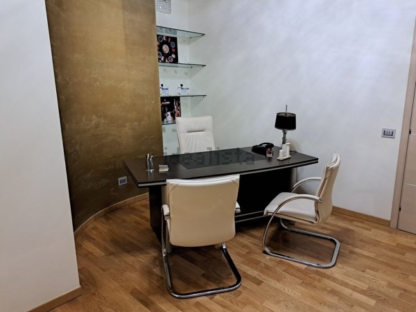 ufficio in affitto a Milano in zona Precotto