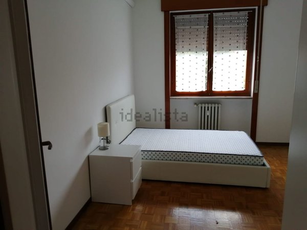appartamento in affitto a Milano in zona Lorenteggio