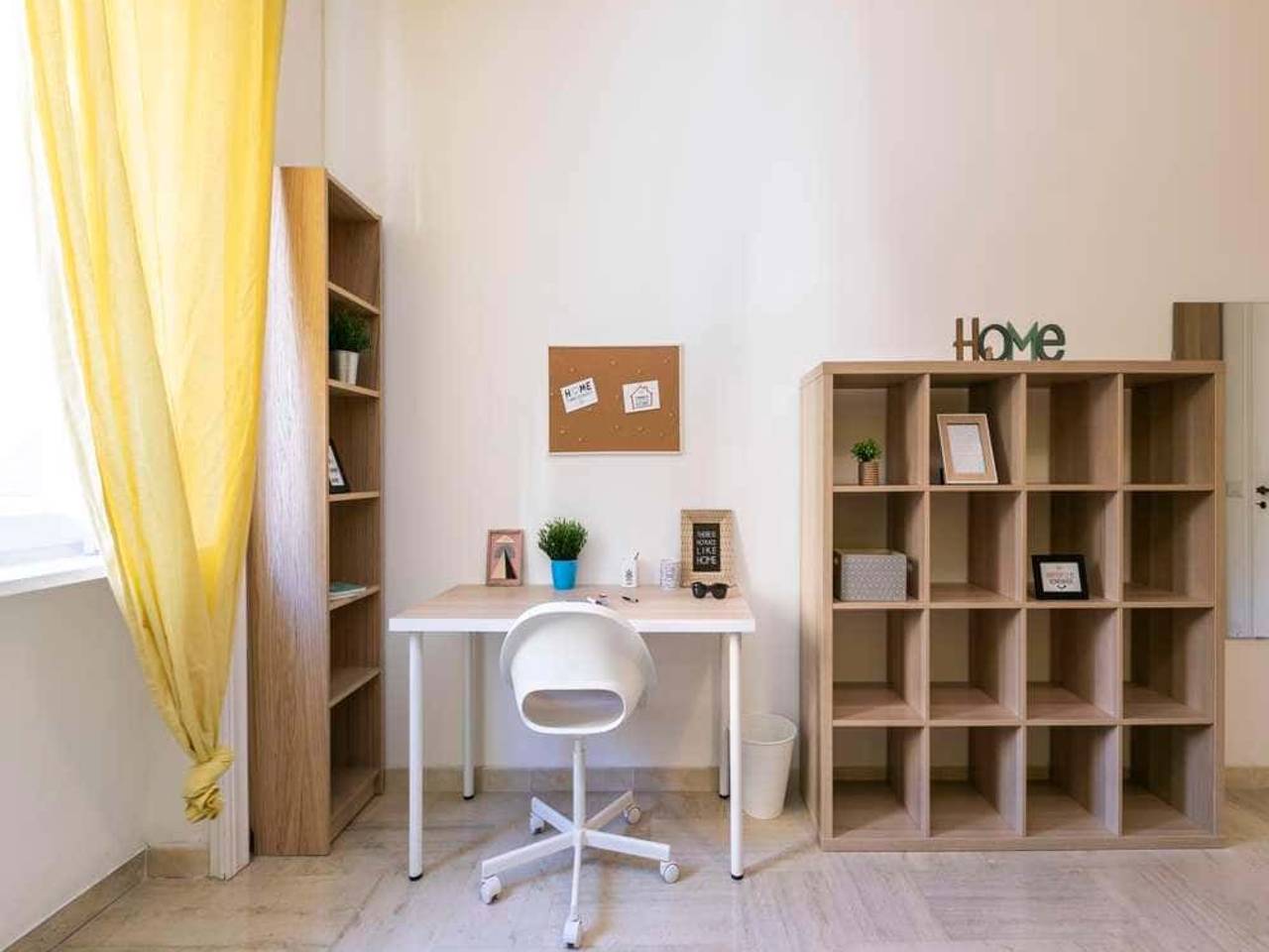 negozio in affitto a Milano in zona Lorenteggio