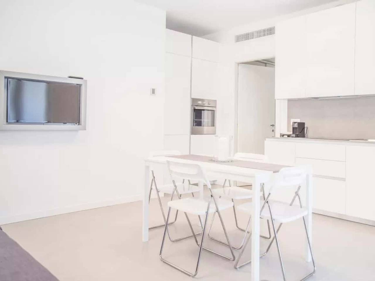 appartamento in affitto a Milano in zona Sant'Ambrogio