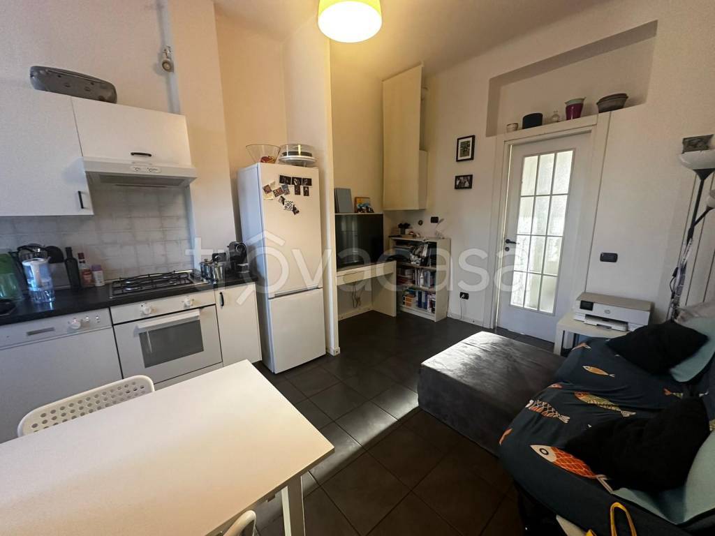 appartamento in affitto a Milano in zona Segnano