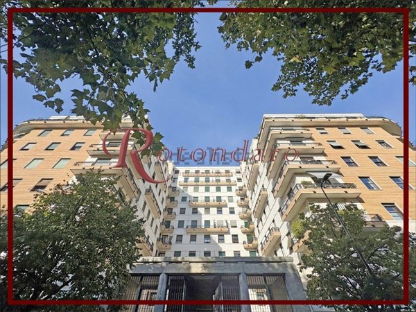 ufficio in affitto a Milano in zona Centro Direzionale